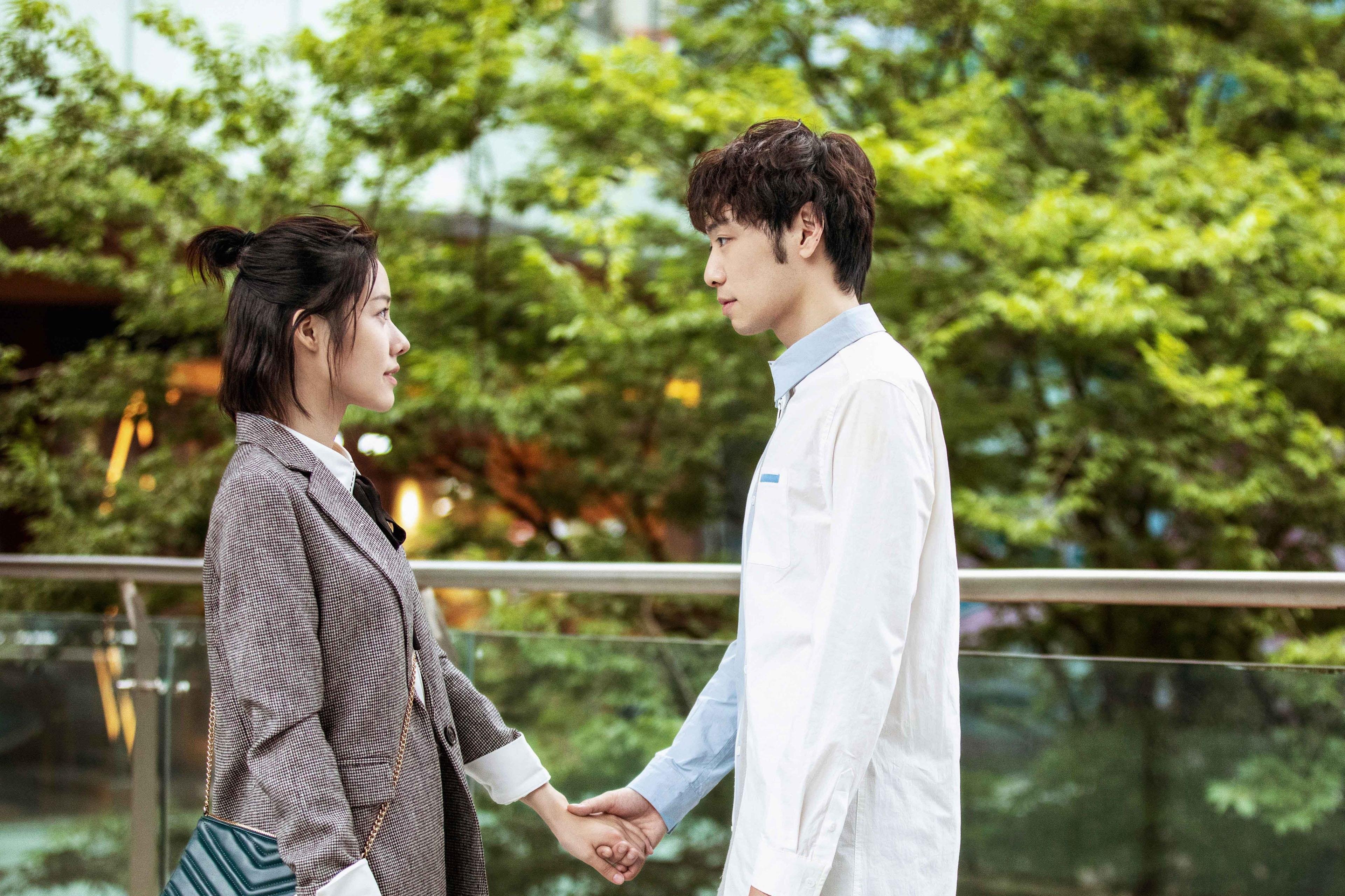 特色篮球赛吸引大量青年参与,提升全民体育热情,篮球赛活动主题名称大集锦