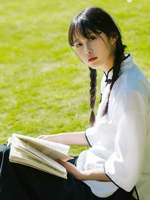 法甲球队视频分析提升防守协作与站位优化实践,法甲 球队