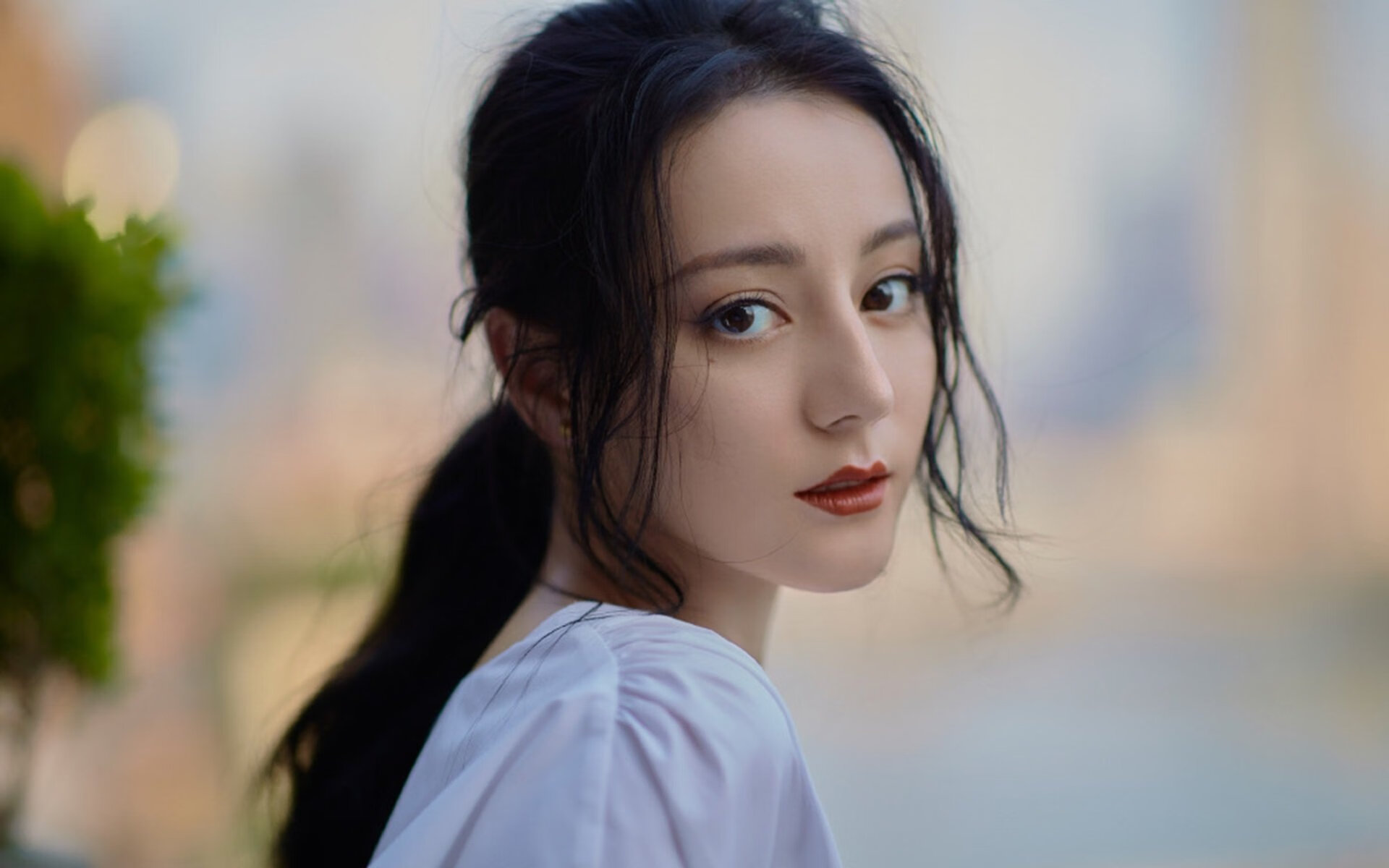 女子100仰澳美包揽前二 中国稳进前五,女子100米仰泳中国队包揽金银铜