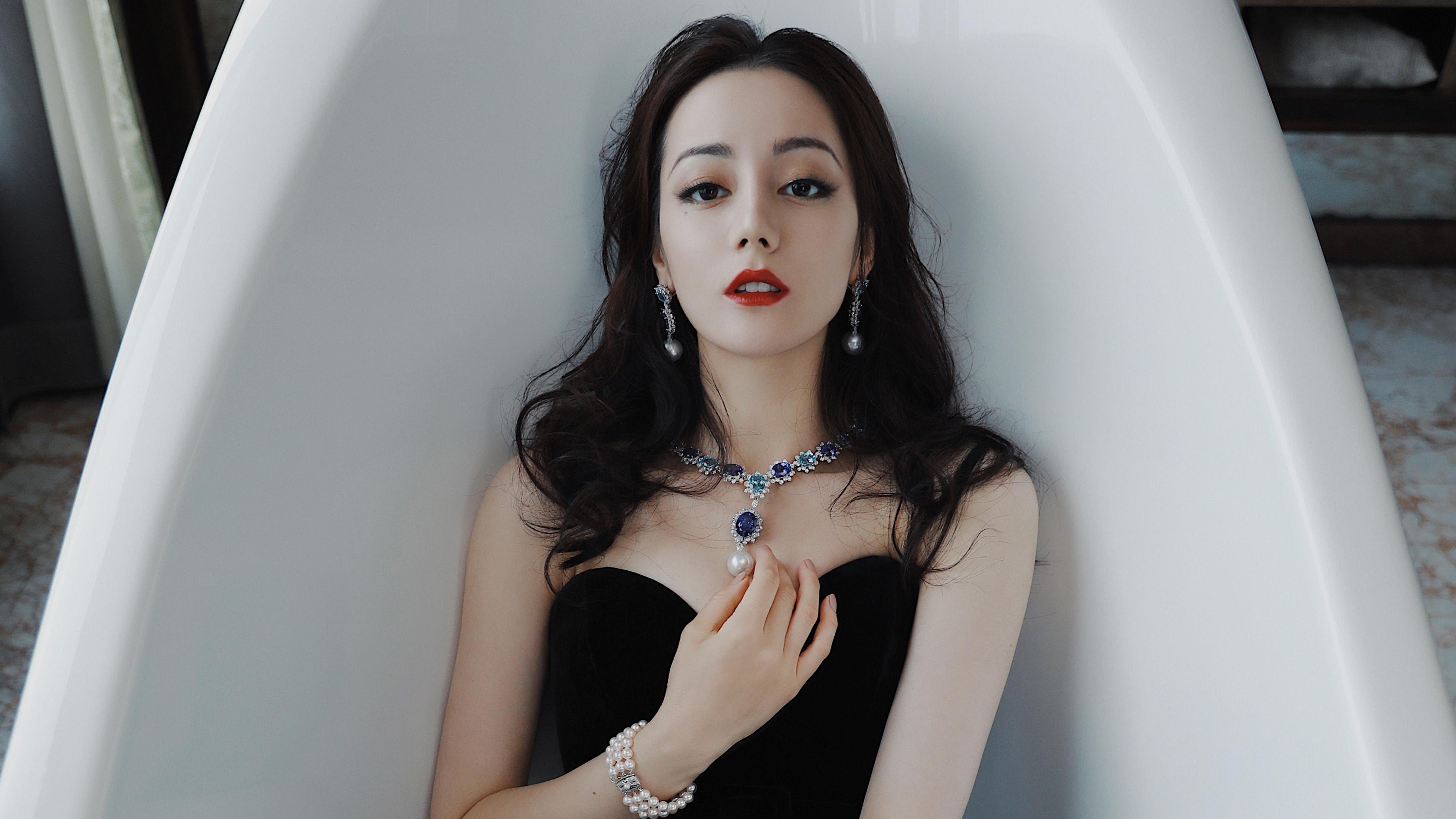 乐鱼体育APP官方下载-西甲闯入者：破门瞬间令人狂喜，西甲进球集锦